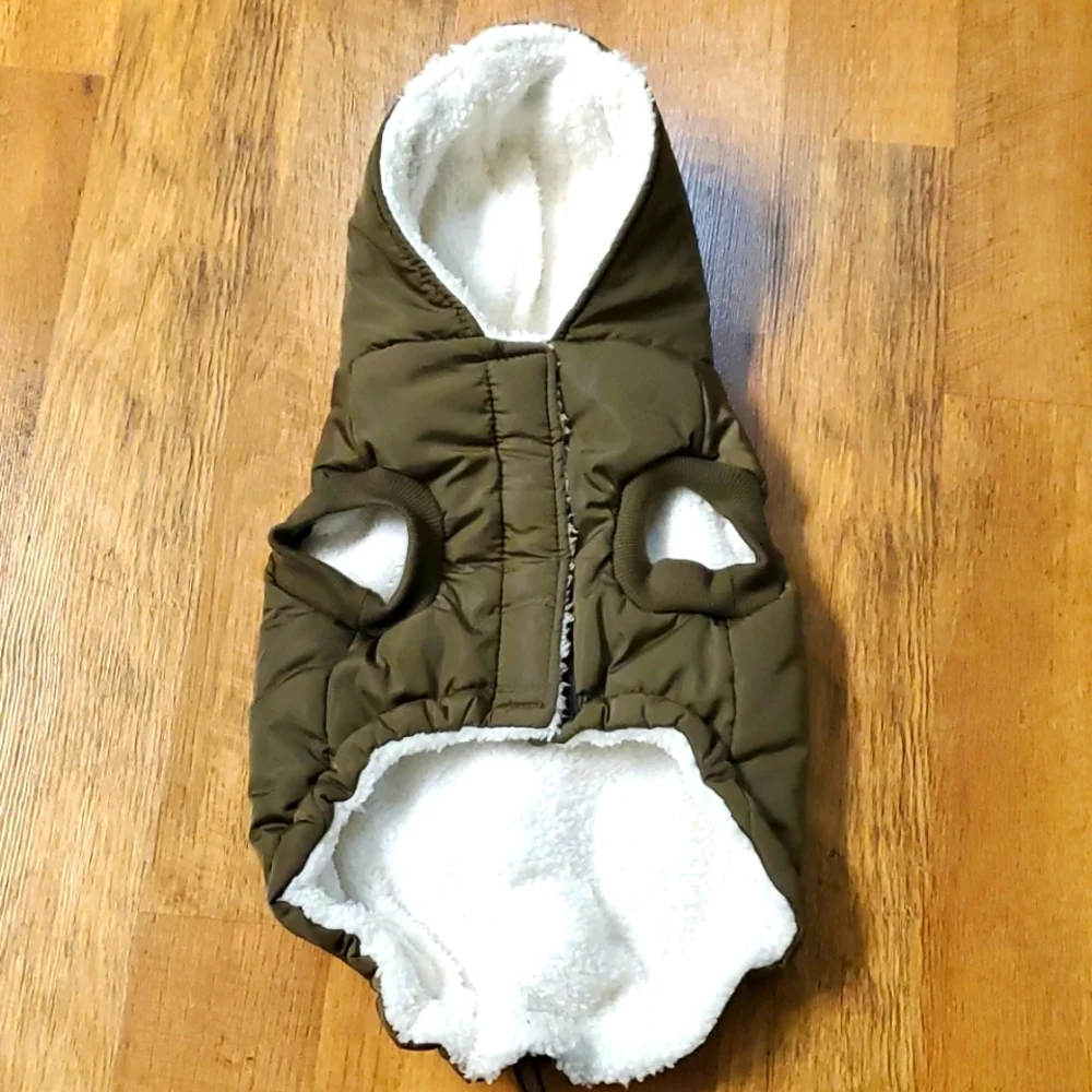 Frisco Dog Insulated Mid-Heavyweight Olive Colored Love Coat‎ Size Medium